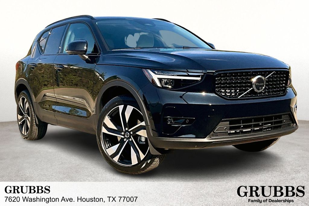 2026 Volvo XC40 Ultra's photo
