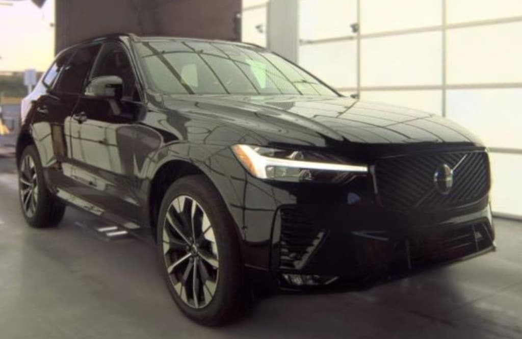 Used 2026 Volvo XC60 B5 Plus SUV