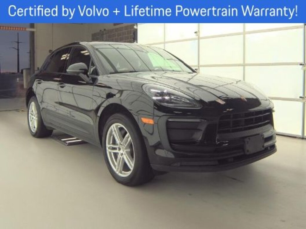 Used 2022 Porsche Macan Base SUV