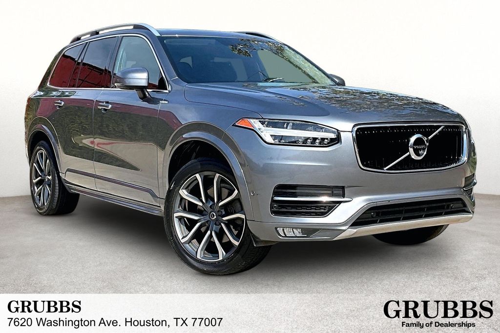 Used 2018 Volvo XC90 T6 Momentum