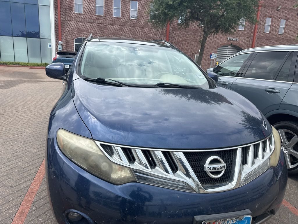 2010 Nissan Murano LE 2WD's photo