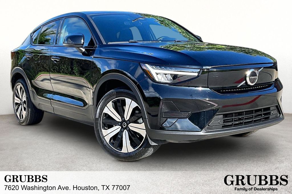 2023 Volvo C40 P8 Recharge Core AWD's photo
