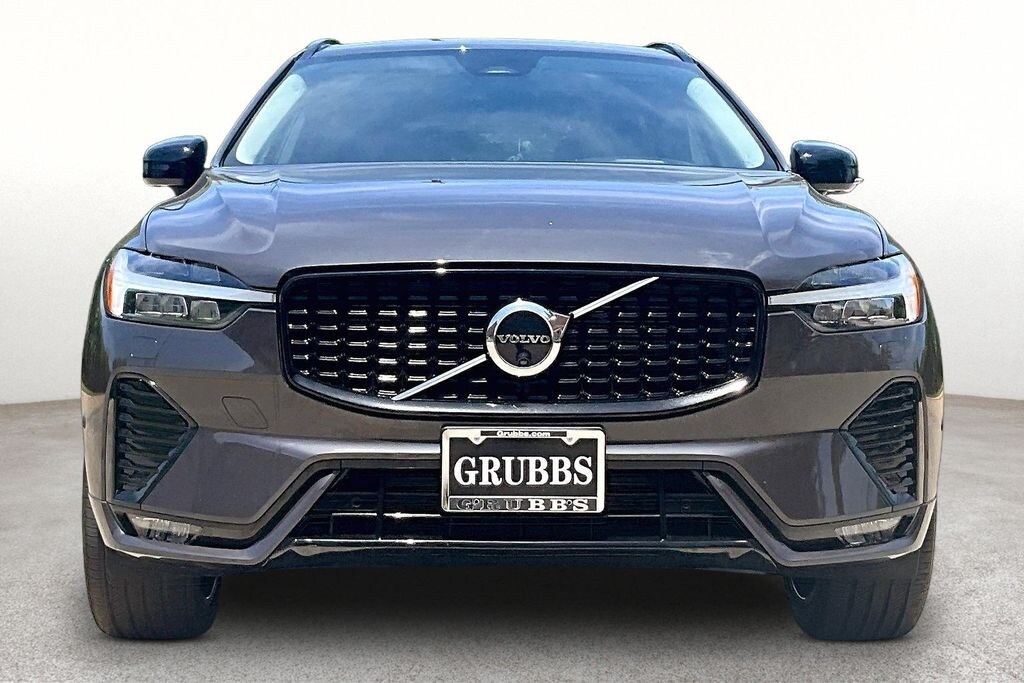 Used 2023 Volvo XC60 B5 Ultimate Dark Theme SUV