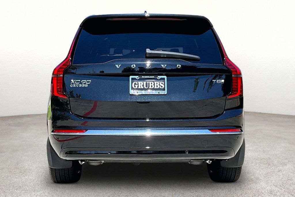 New 2026 Volvo XC90 plug-in hybrid T8 Ultra 7-Seater SUV