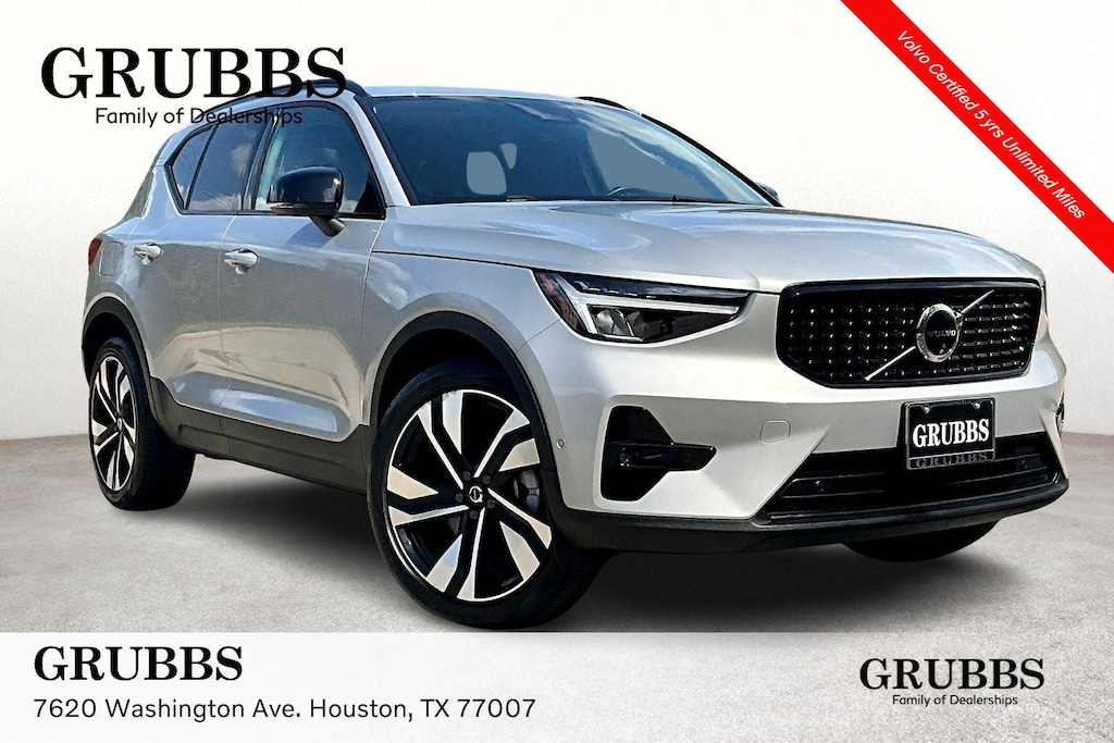 Certified 2025 Volvo XC40 Plus Dark Theme SUV