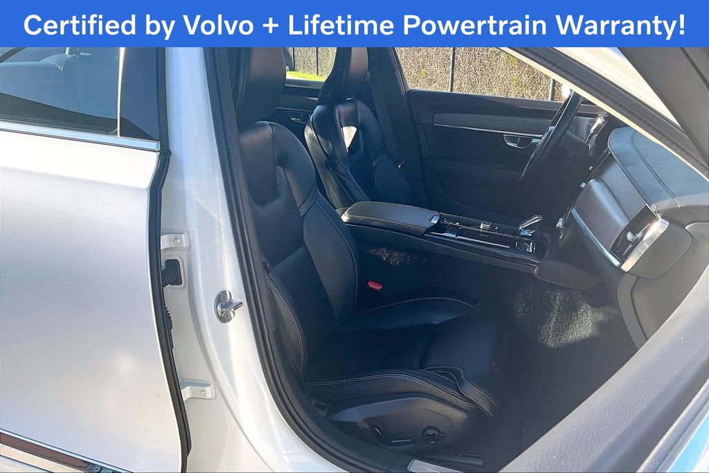 2024 Volvo S90 9