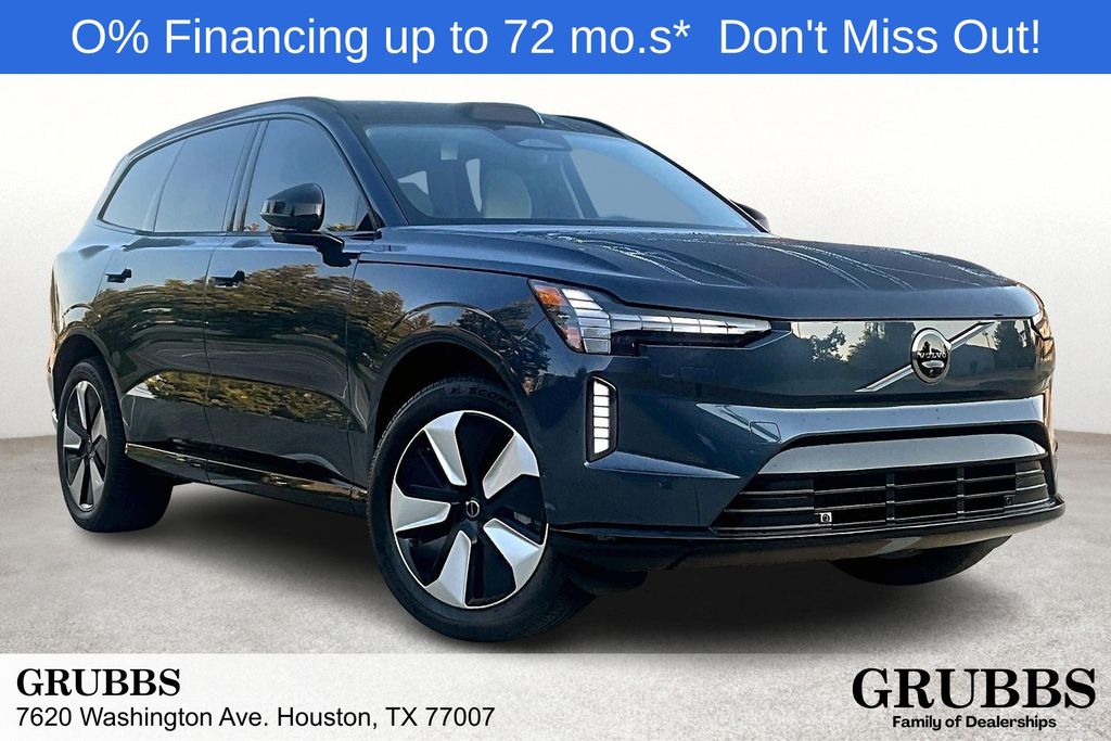 2025 Volvo EX90 Plus's photo