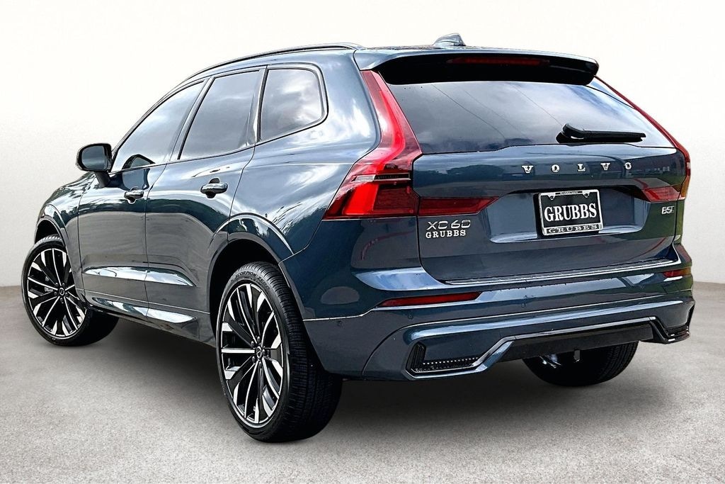 New 2026 Volvo XC60 B5 Ultra SUV