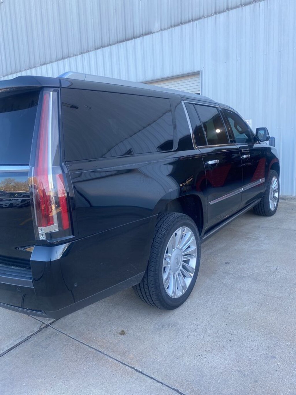Used 2018 Cadillac Escalade ESV Platinum Edition SUV