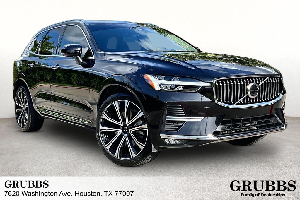 2023 Volvo XC60 B6 Ultimate Bright Theme AWD's photo