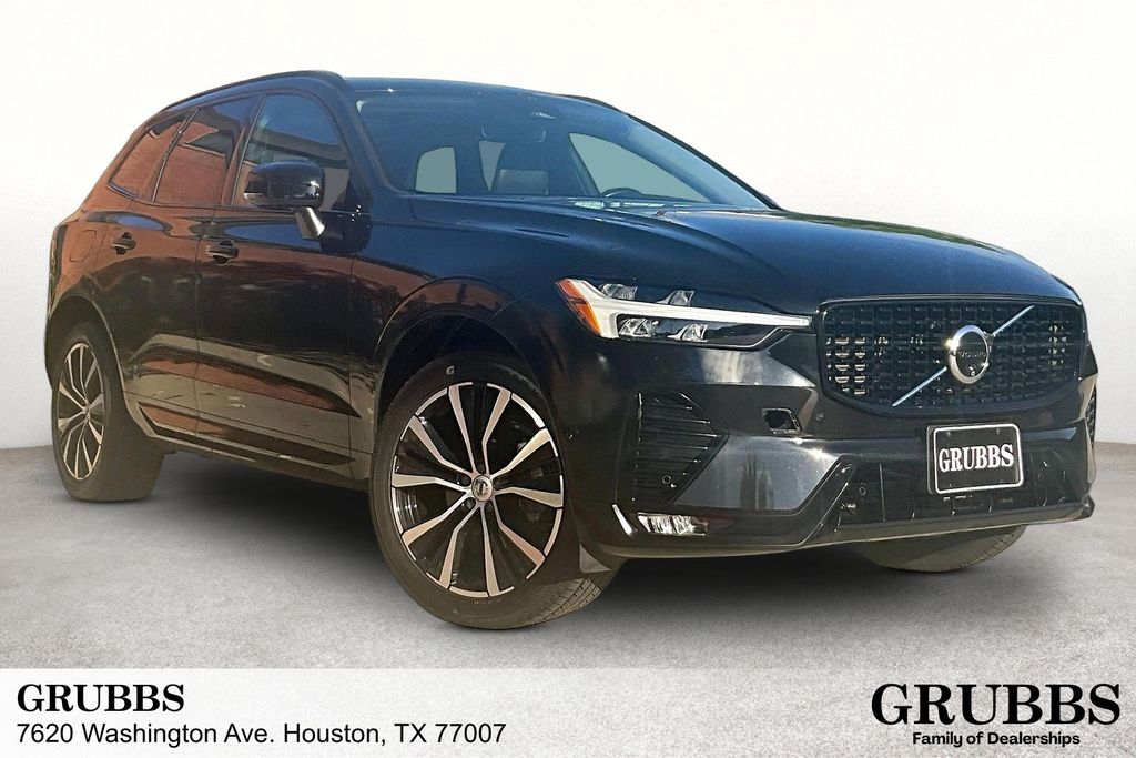 Used 2024 Volvo XC60 B5 Plus Dark Theme