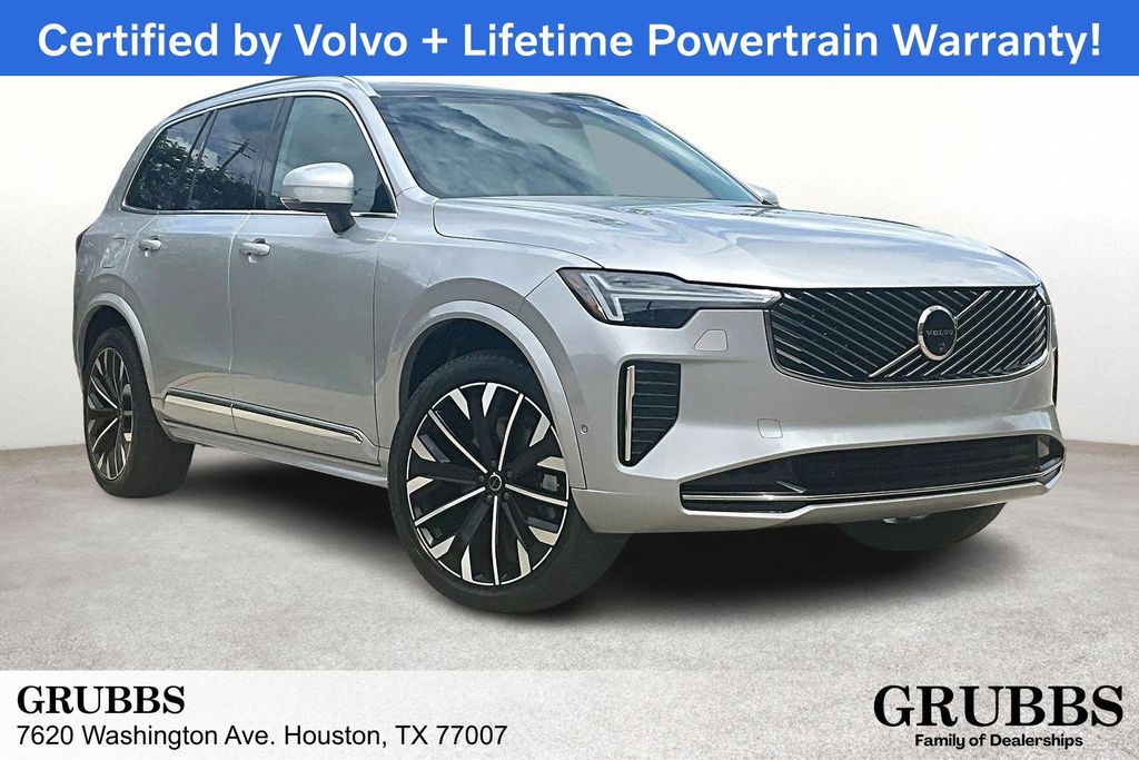 2025 Volvo XC90 B6 Plus Bright 7-Seater 4WD's photo