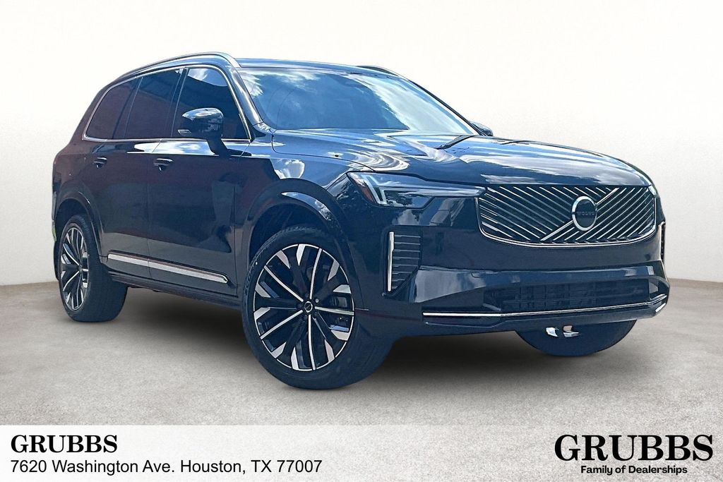 2026 Volvo XC90 B5 Core Bright 4WD's photo