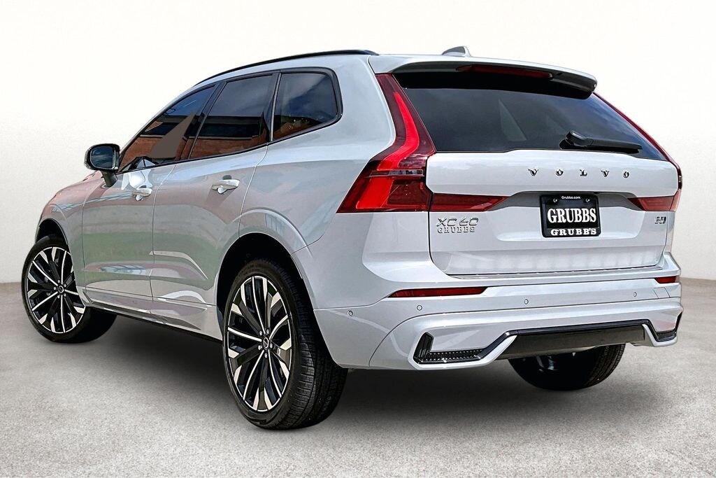 New 2026 Volvo XC60 B5 Ultra SUV