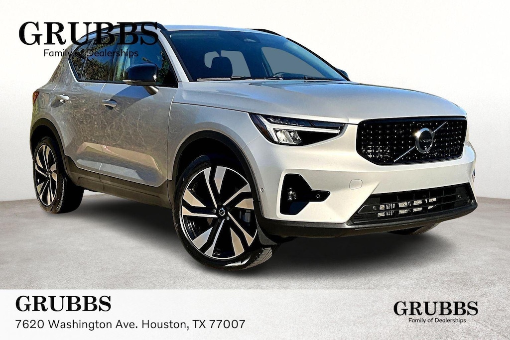 Certified 2025 Volvo XC40 Plus Dark Theme SUV