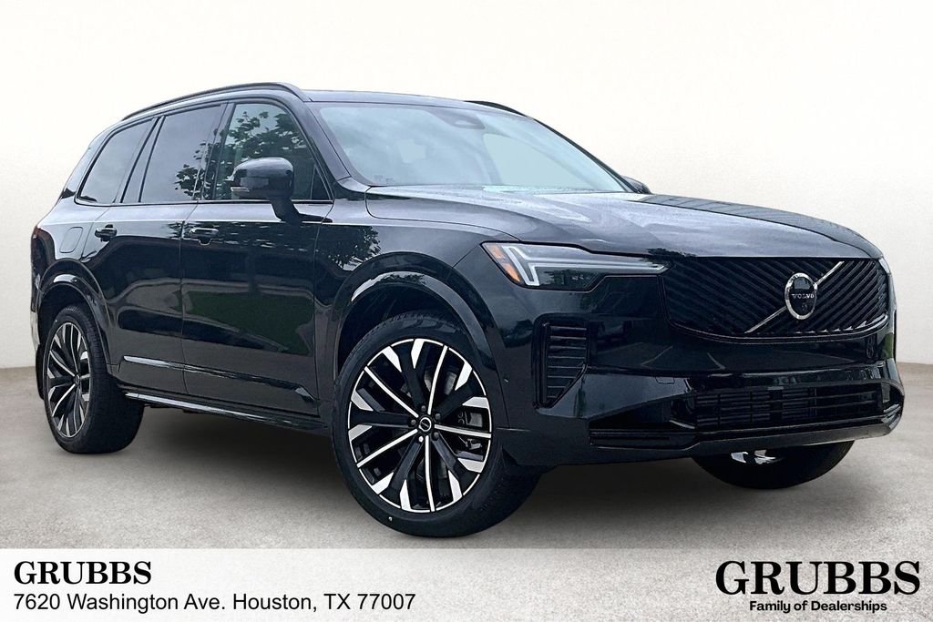2026 Volvo XC90 T8 Recharge Ultra Dark 6-Seater 4WD's photo