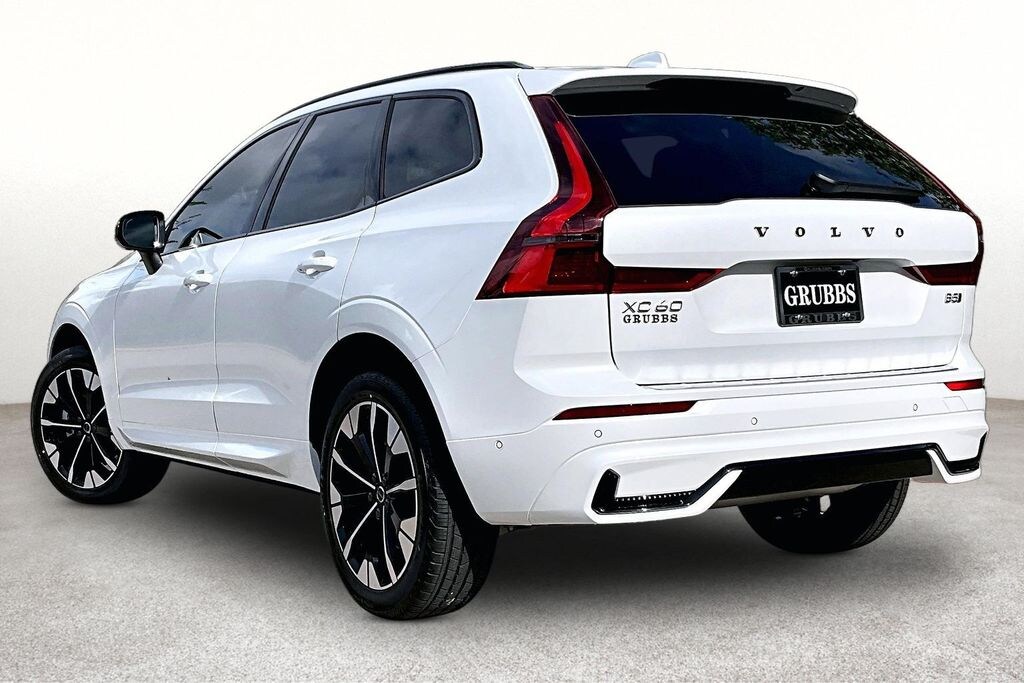 New 2026 Volvo XC60 B5 Plus SUV