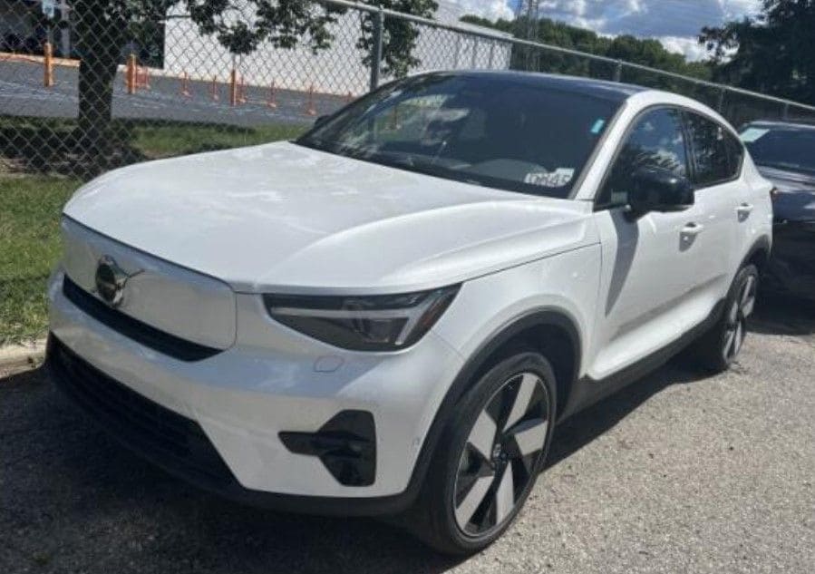 2023 Volvo C40 P8 Recharge Ultimate AWD's photo