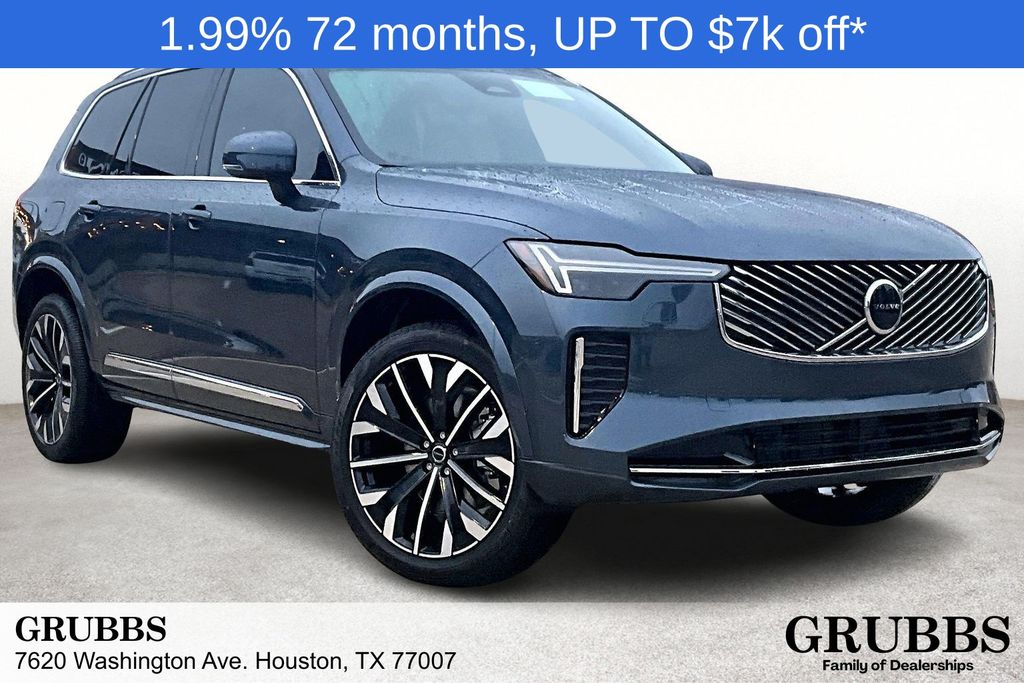 2026 Volvo XC90 Core's photo