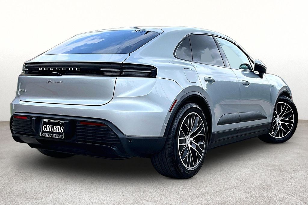 Used 2025 Porsche Macan Base with VIN WP1AA2XA9SL002869 for sale in Houston, TX