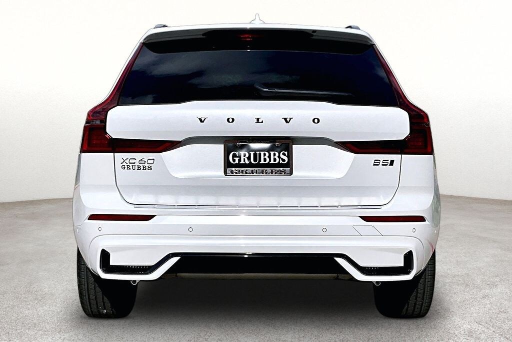 New 2026 Volvo XC60 B5 Plus SUV