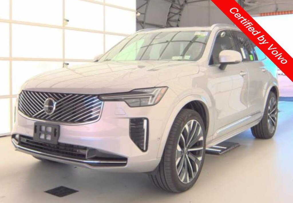 Used 2025 Volvo XC90 Plus SUV