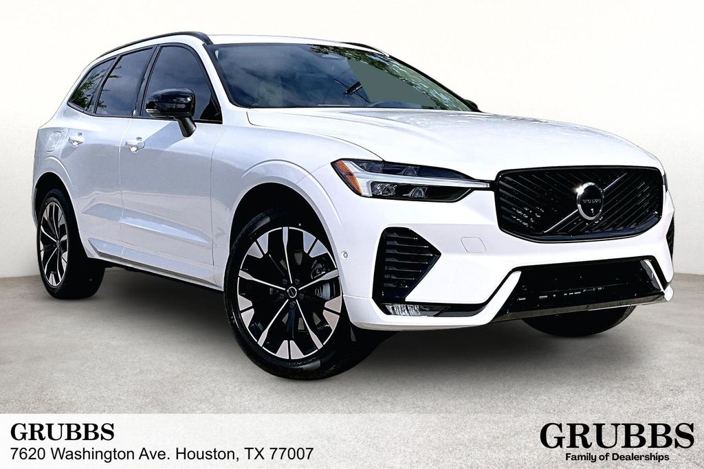 2026 Volvo XC60 B5 Plus Dark AWD's photo