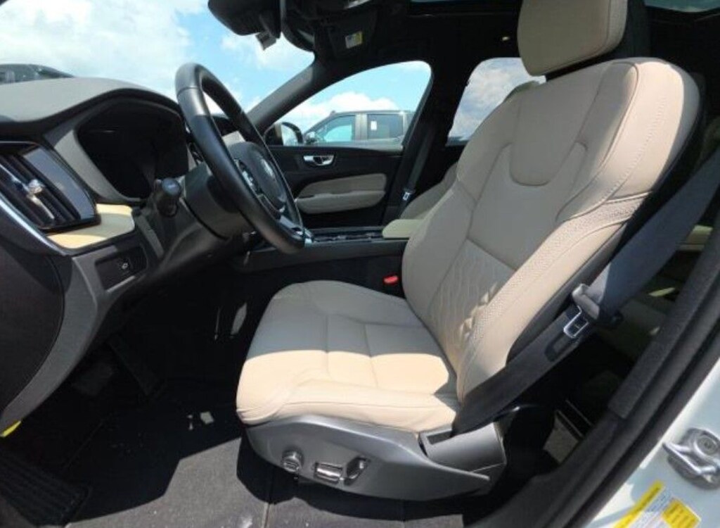 Used 2026 Volvo XC60 B5 Plus SUV