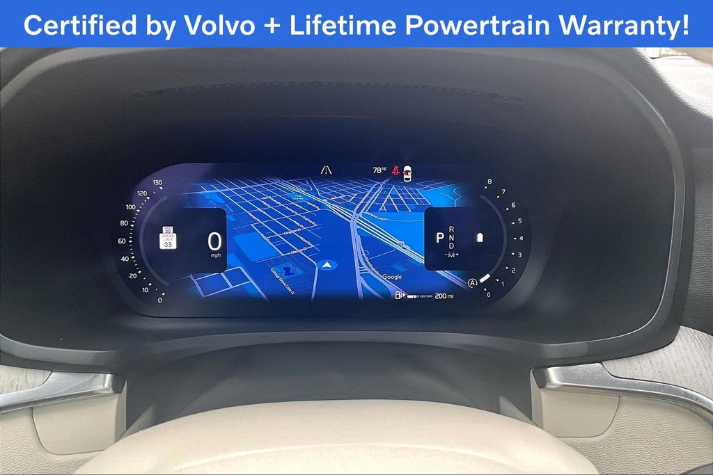 2025 Volvo S60 29