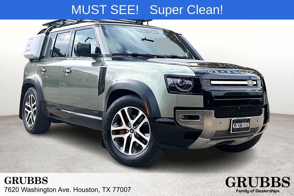 2023 Land Rover Defender X's photo