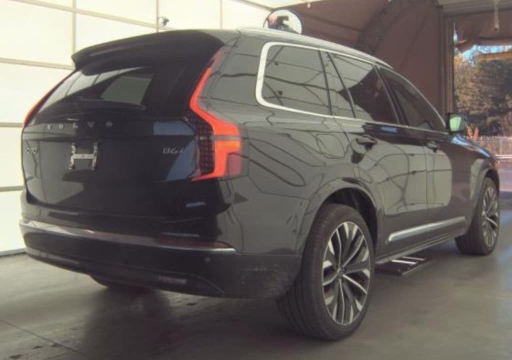 Used 2025 Volvo XC90 B6 Plus 7-Seater SUV