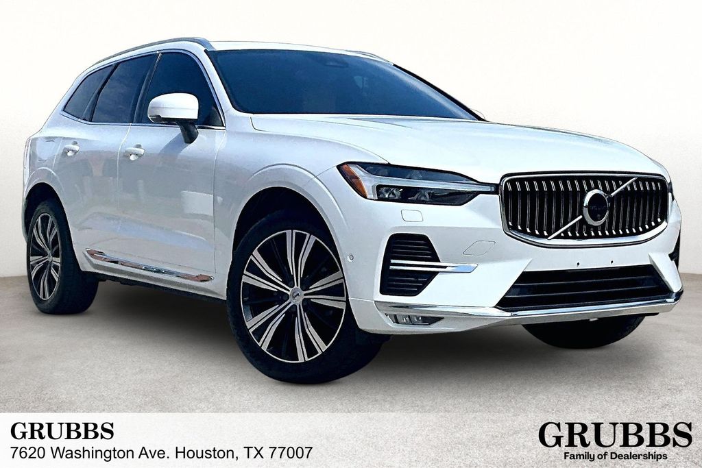 2023 Volvo XC60 B5 Ultimate Bright Theme FWD's photo