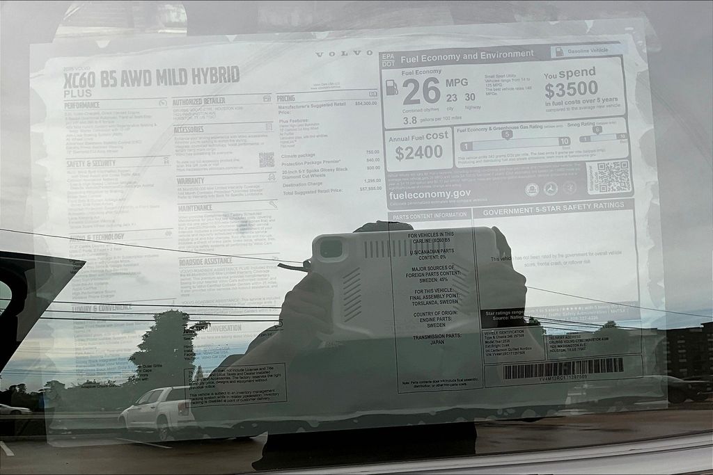 2026 Volvo XC60 Plus - Photo 25