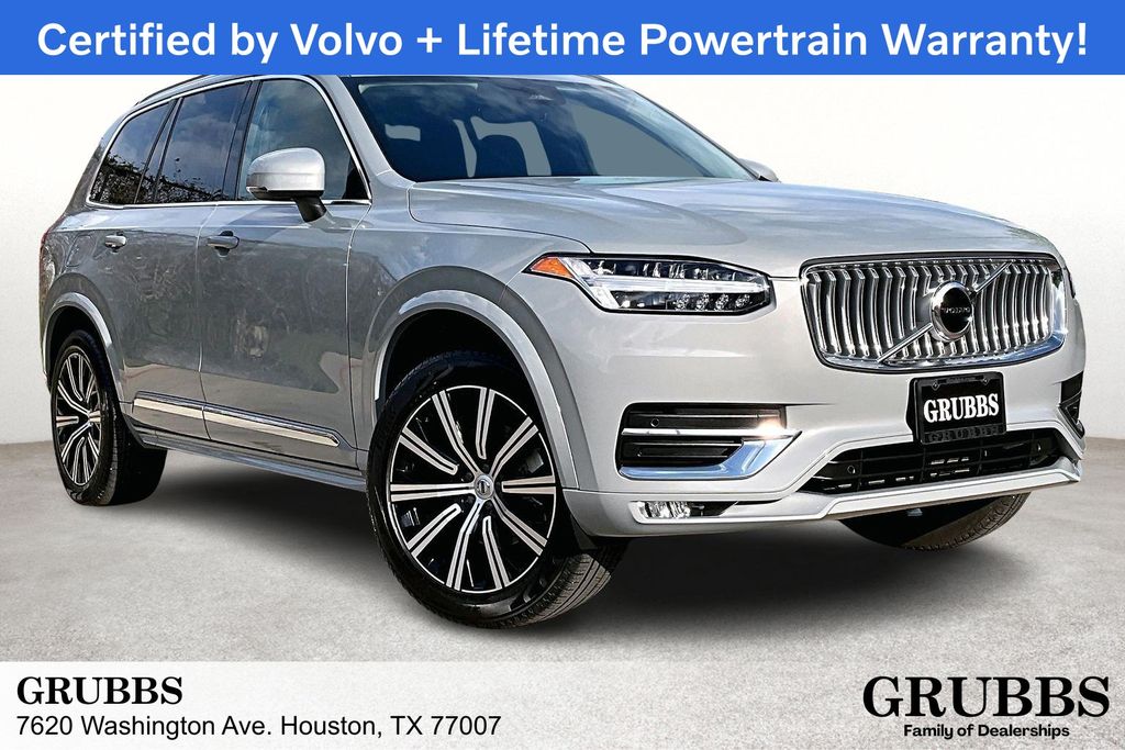 2025 Volvo XC90 B5 Core Bright 4WD's photo