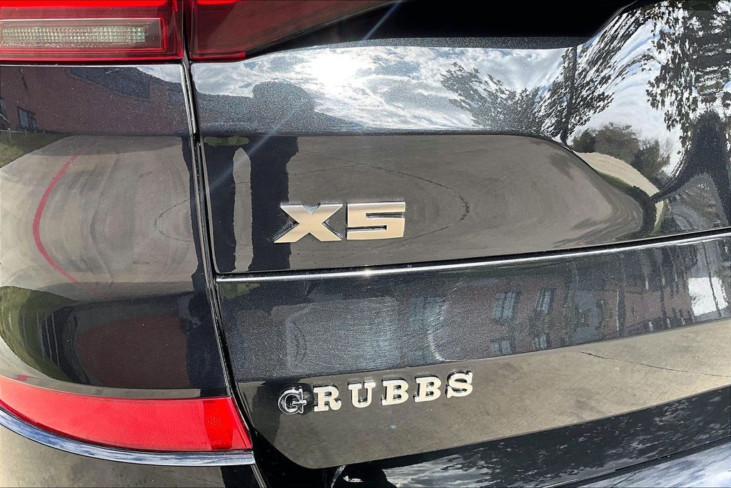 2021 BMW X5 M50i - Photo 45