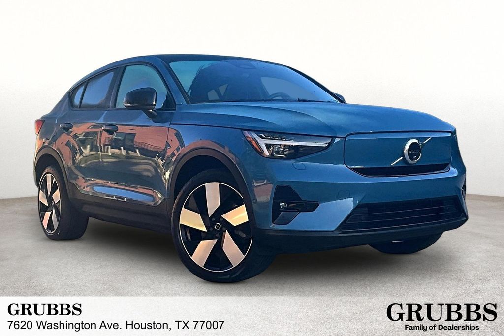 2023 Volvo C40 P8 Recharge Ultimate AWD's photo