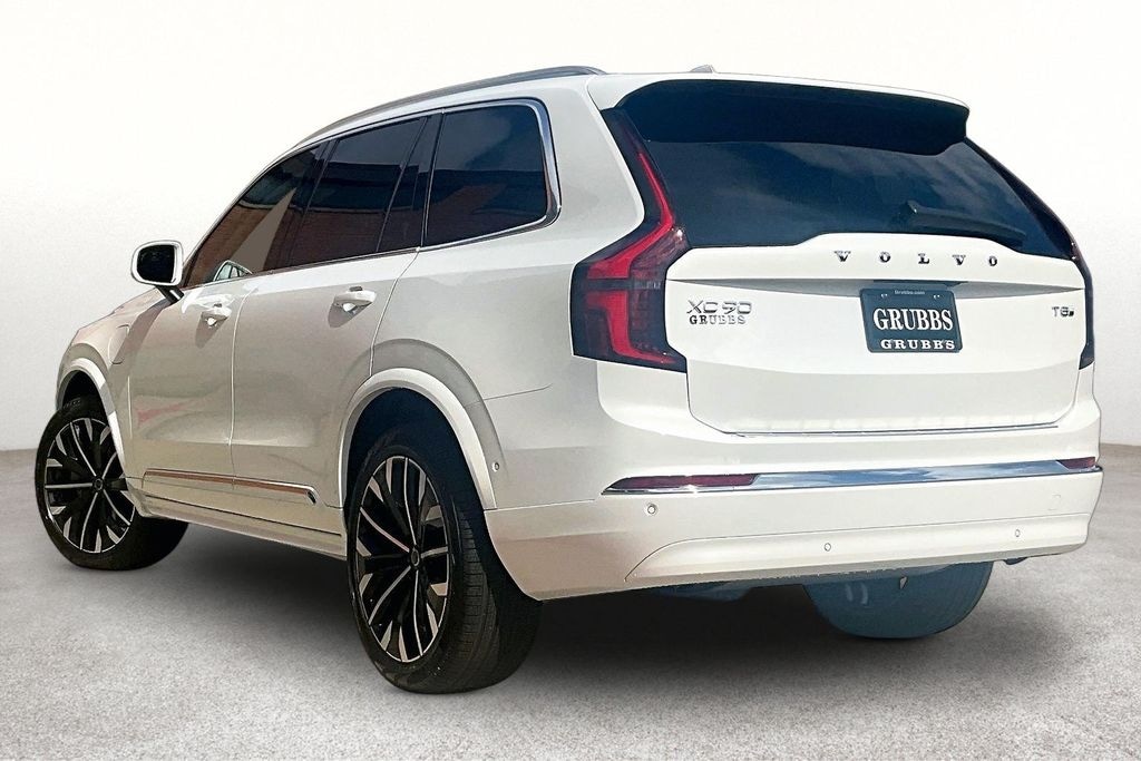 New 2026 Volvo XC90 plug-in hybrid T8 Ultra 7-Seater SUV