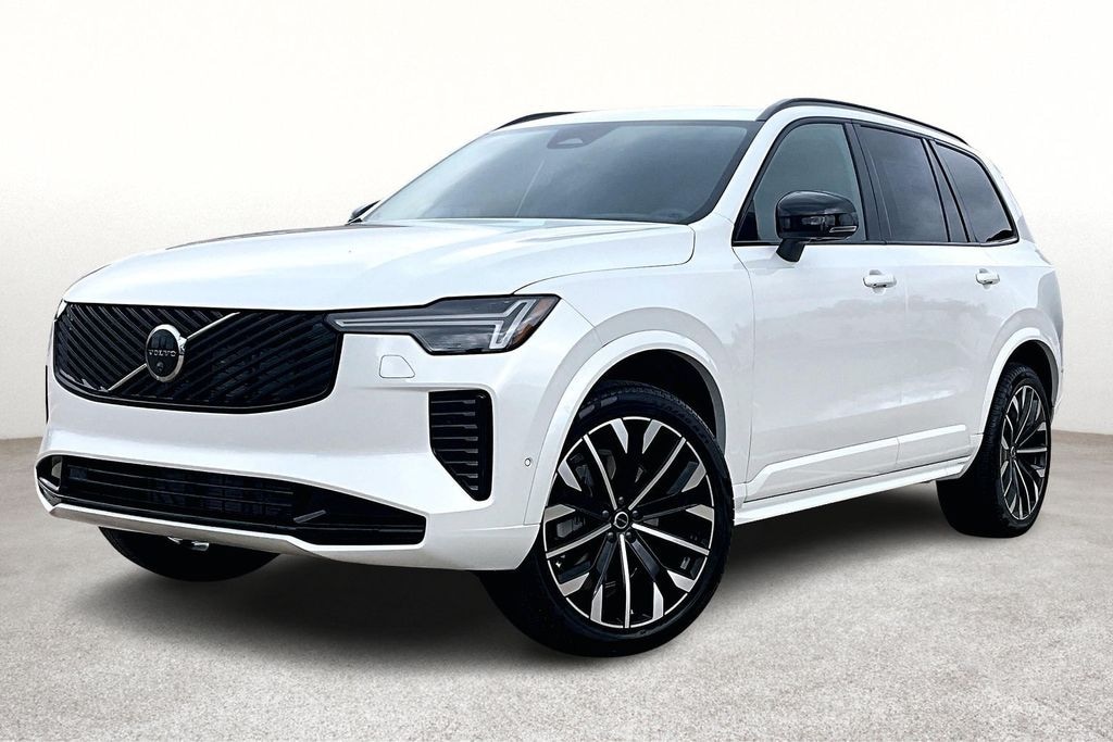 New 2026 Volvo XC90 B6 Ultra Dark Theme 6-Seater SUV