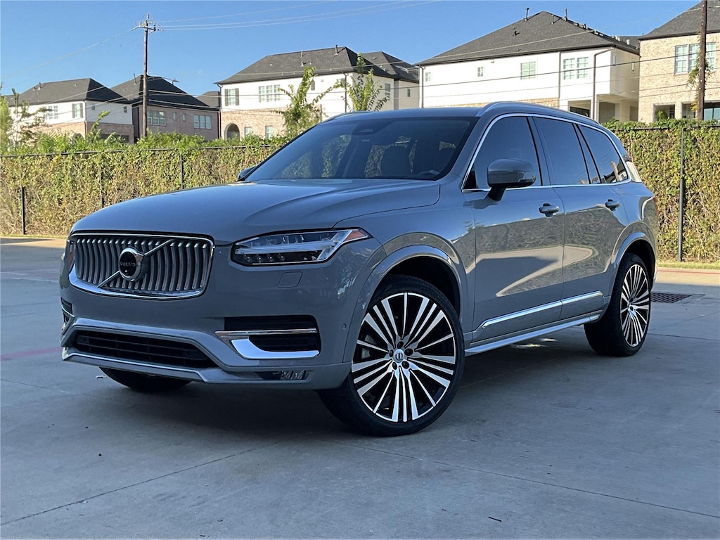 New 2025 Volvo XC90 B5 Ultra SUV