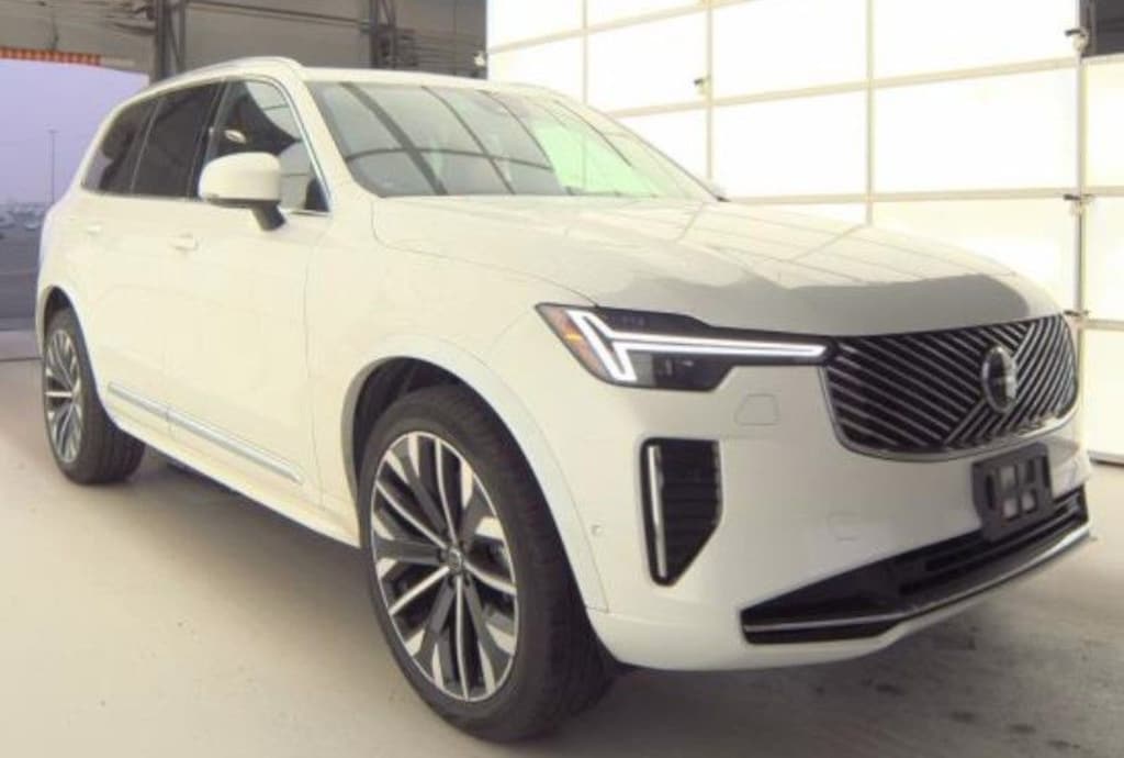 Used 2025 Volvo XC90 B6 Plus 7-Seater SUV