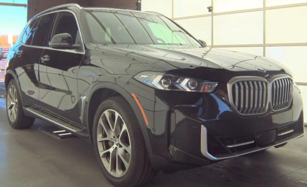 Used 2024 BMW X5 sDrive40i SUV