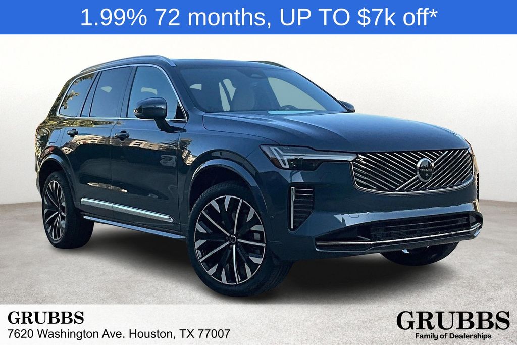 2026 Volvo XC90 Plus's photo