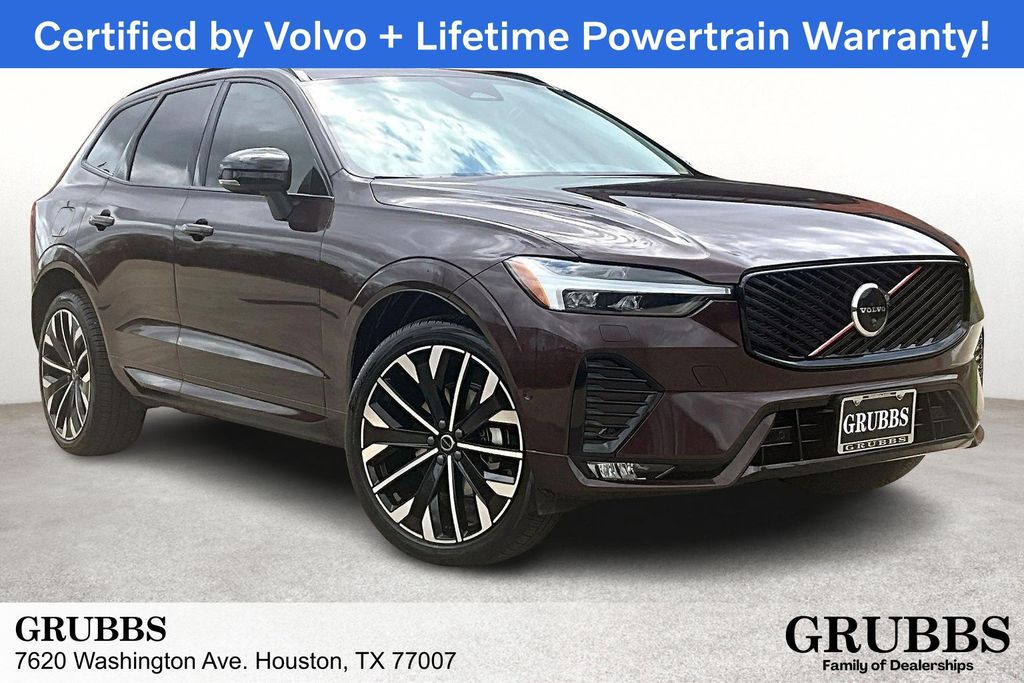 2026 Volvo XC60 B5 Ultra Dark AWD's photo