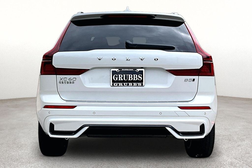 New 2026 Volvo XC60 B5 Plus SUV
