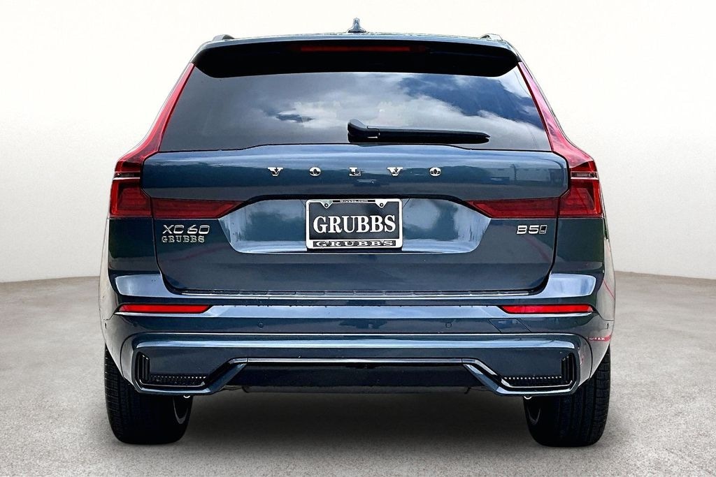 New 2026 Volvo XC60 B5 Ultra SUV