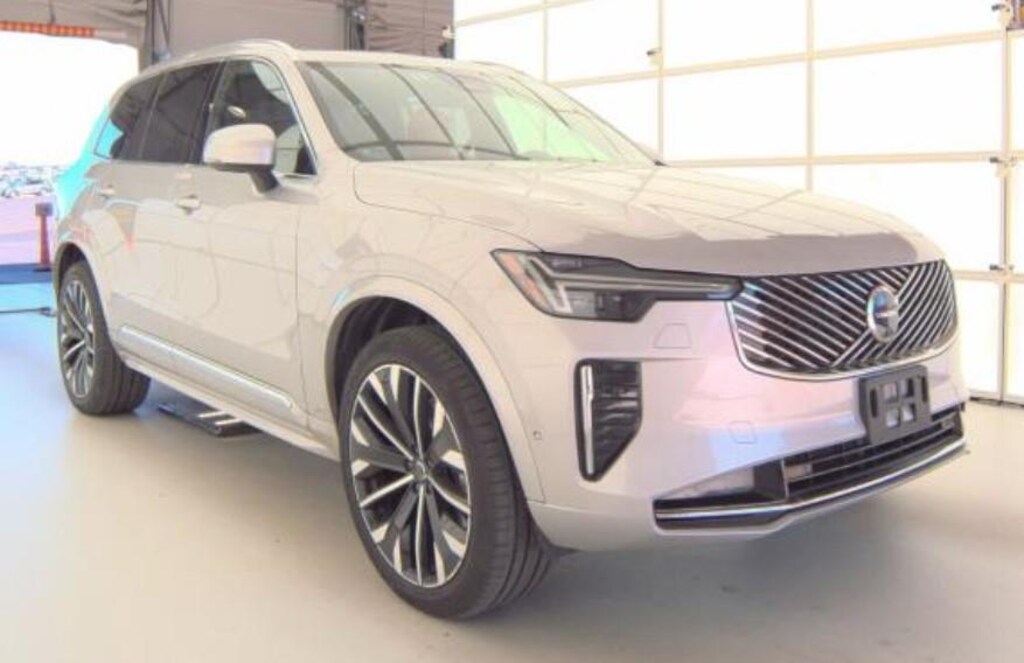 Used 2025 Volvo XC90 Plus SUV