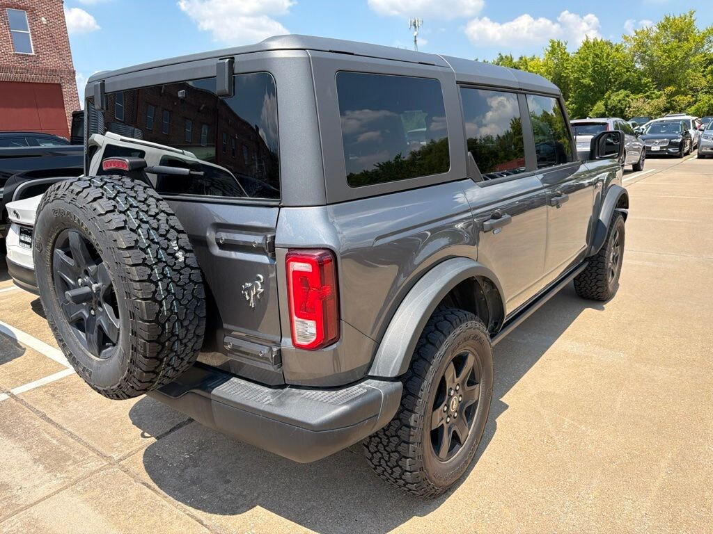 Used 2024 Ford Bronco Black Diamond SUV
