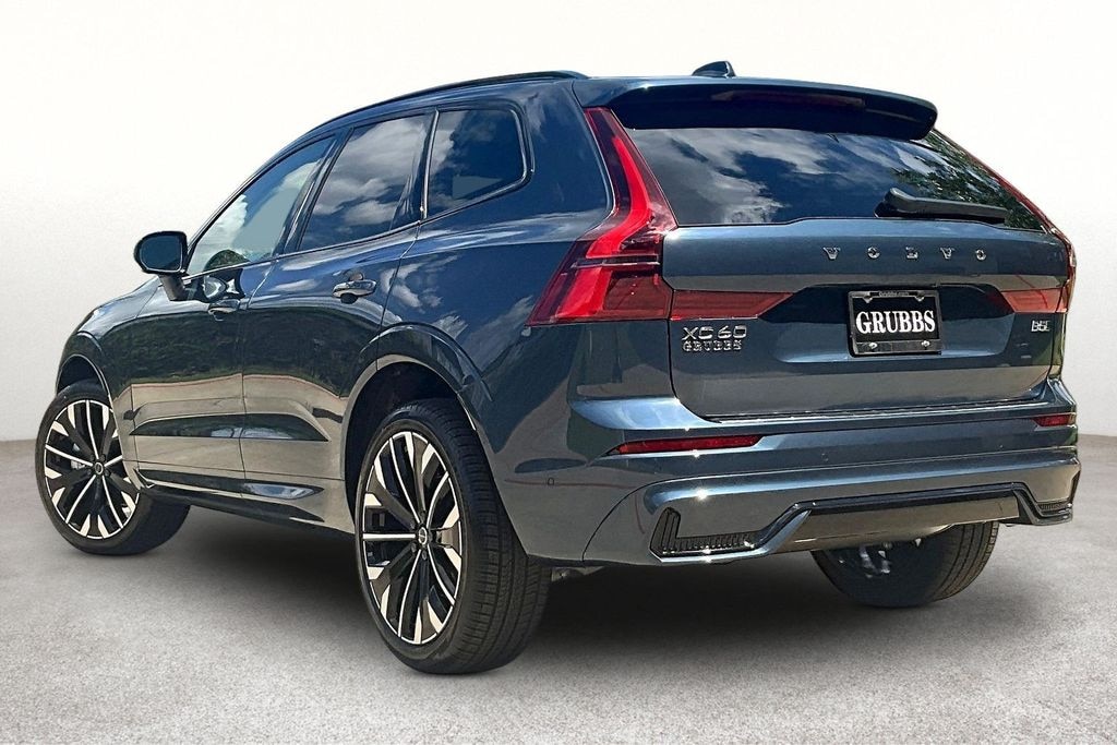 New 2026 Volvo XC60 B5 Ultra SUV