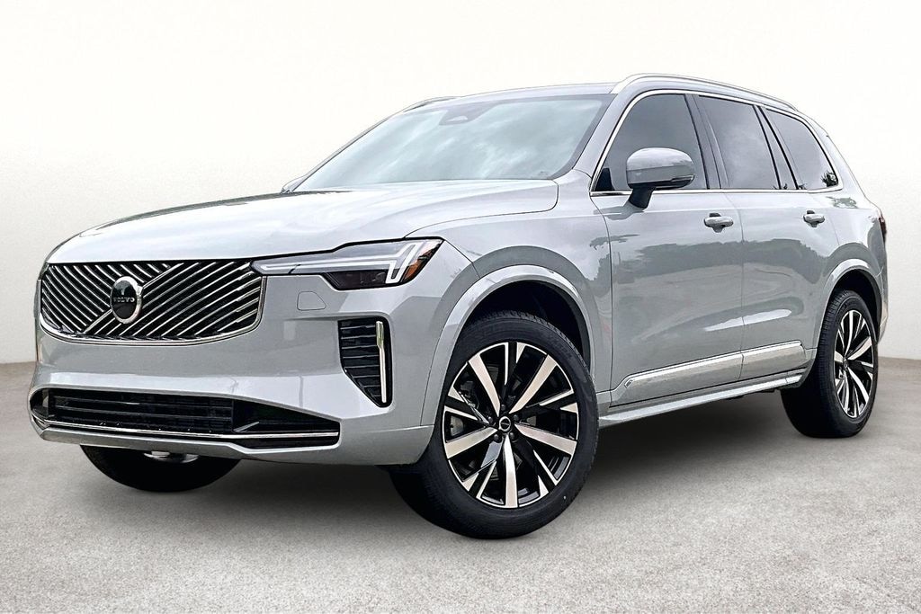 New 2026 Volvo XC90 B5 Core SUV