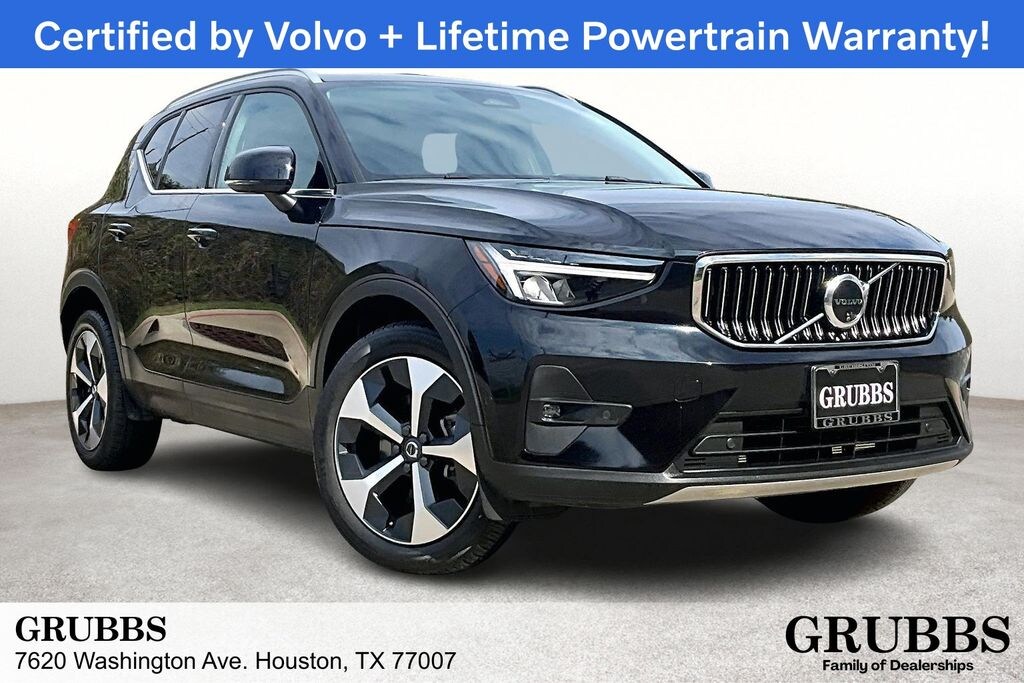Certified 2025 Volvo XC40 B5 Plus Bright Theme SUV